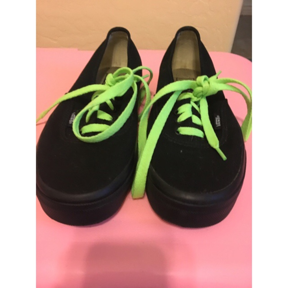 Black Vans
